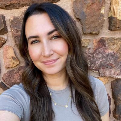 Portrait of creator wanderlust.rach