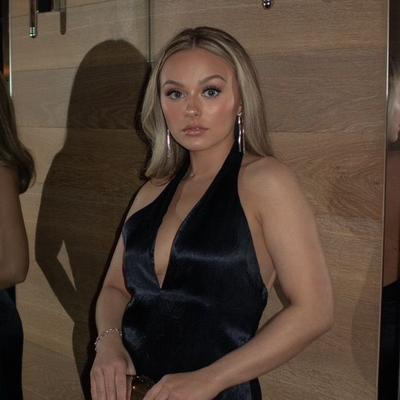 Portrait of creator iamamandalouise