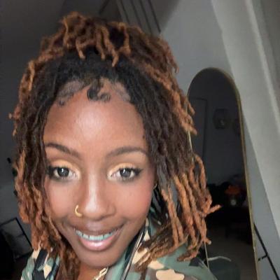 Portrait of creator cherrydaariesrnyy