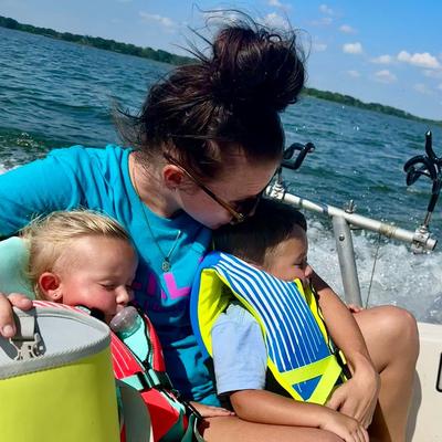 Portrait of creator mamaashliii