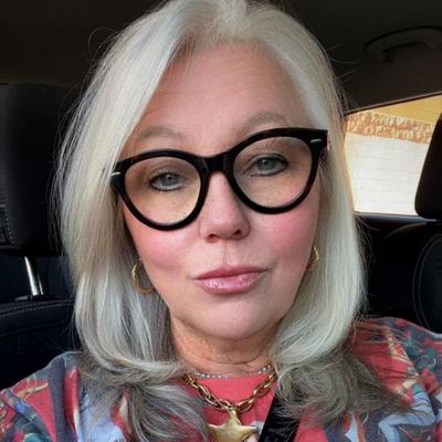 Portrait of creator samzmom2009