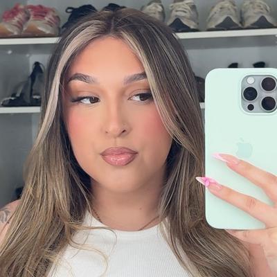 Portrait of creator dvisylopez