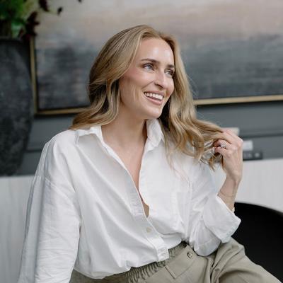 Portrait of creator busybeingbridget