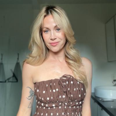 Portrait of creator nikkyflo