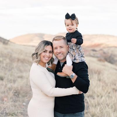 Portrait of creator themodernlatinamama