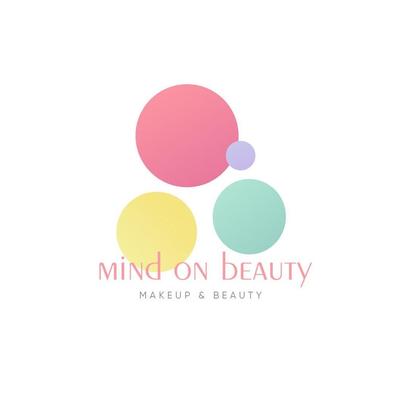 Portrait of creator mindonbeauty