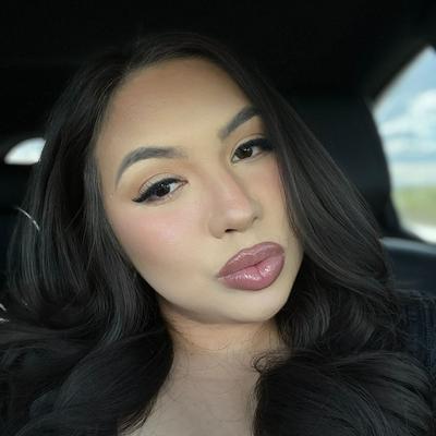 Portrait of creator mireyavarela7