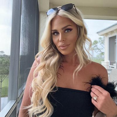 Portrait of creator marycatherinedoto