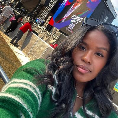 Portrait of creator itsj.scott