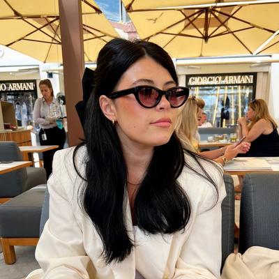 Portrait of creator carlinicolebarr