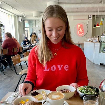 Portrait of creator charlotteelizabethcolour