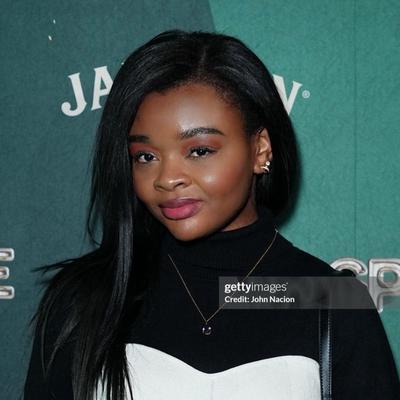 Portrait of creator heyyashleyyb