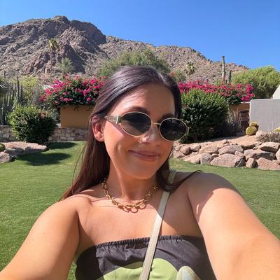 Portrait of creator torivansant