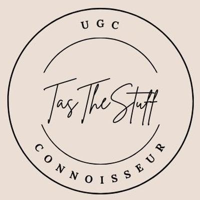 Portrait of creator tasthestuff