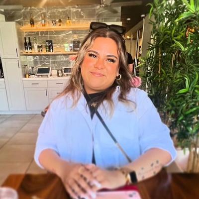 Portrait of creator miimiisanchhezz