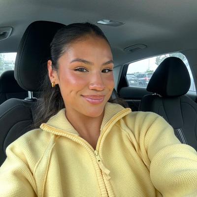 Portrait of creator mayaaelena4