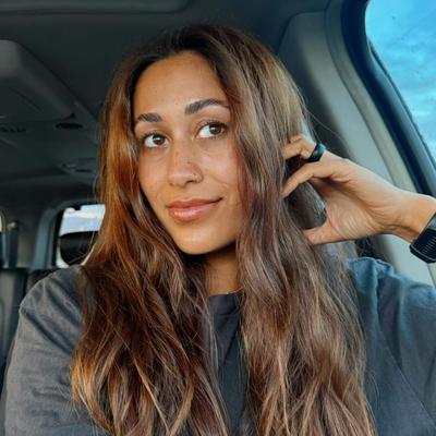 Portrait of creator aishhinton