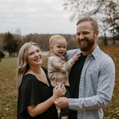 Portrait of creator mamaashdaily