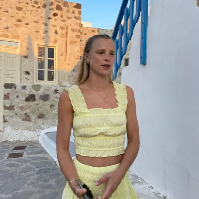 Portrait of creator xanthemross