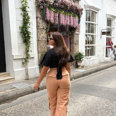 Portrait of creator andrearoundtheglobe