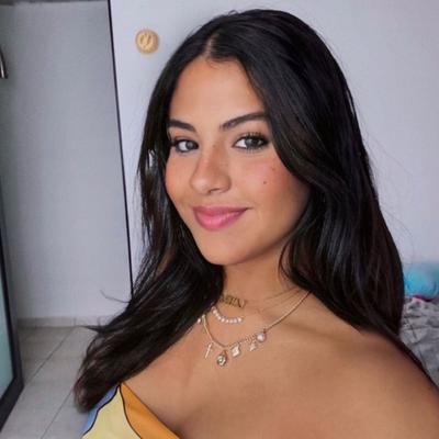 Portrait of creator laurasofiaaquino