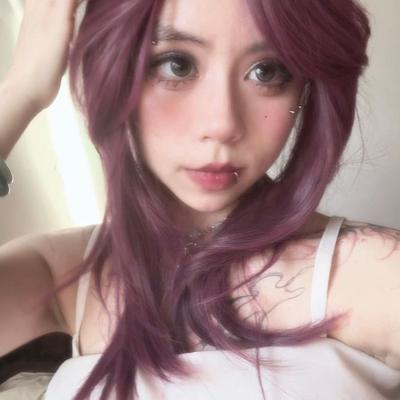 Portrait of creator hoahongviri