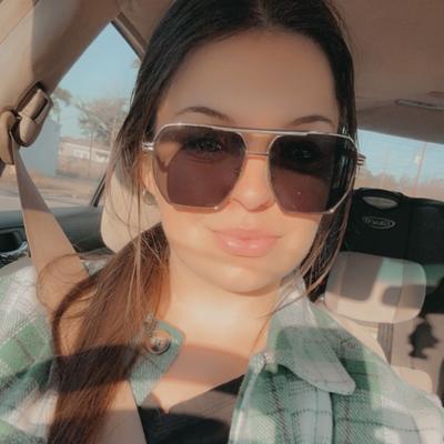 Portrait of creator lainecherry