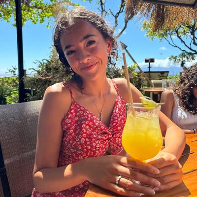 Portrait of creator ana.bbenitez