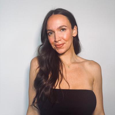 Portrait of creator taypurvis