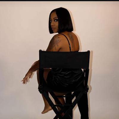 Portrait of creator itsshawna_2you