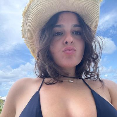 Portrait of creator stylebydaniella