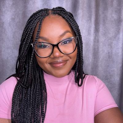 Portrait of creator prettyblkgirll