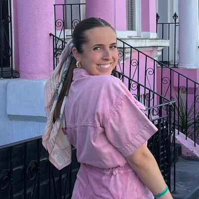 Portrait of creator queenbtea3