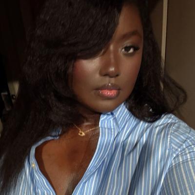 Portrait of creator smichellecash