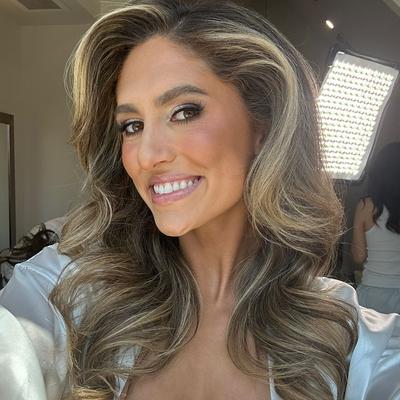 Portrait of creator sydsullivan