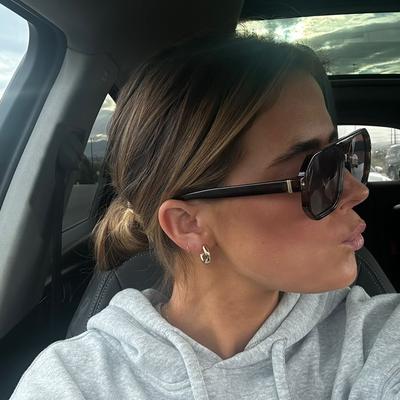 Portrait of creator taliyaschaefer