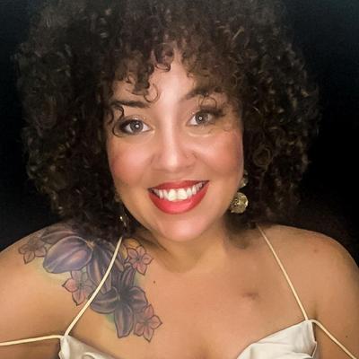 Portrait of creator mamanik86