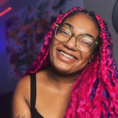 Portrait of creator joelle_sahm