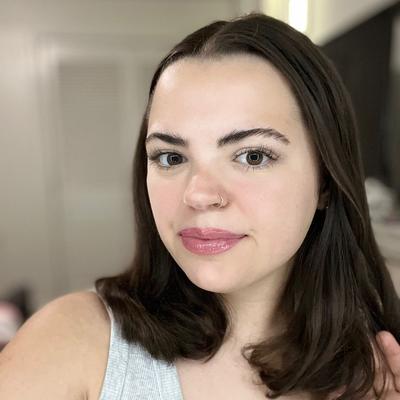 Portrait of creator felicity_elyse