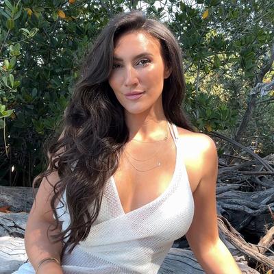 Portrait of creator brittanygolday