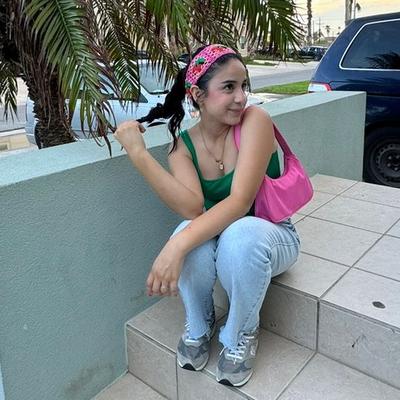 Portrait of creator sosweetkellyhtx