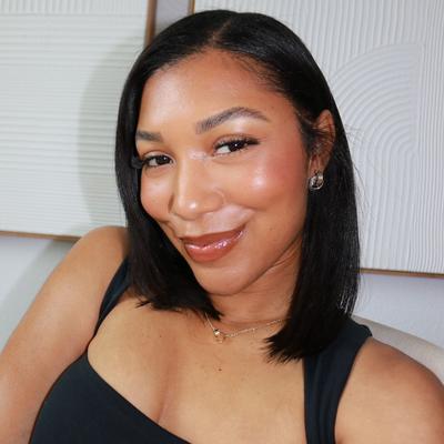 Portrait of creator daniellllescott