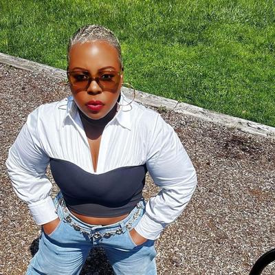 Portrait of creator iamshakitad