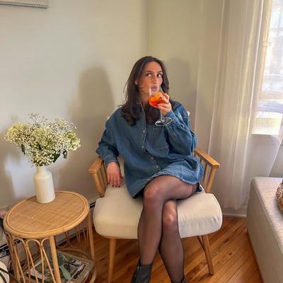 Portrait of creator carliskitchen_