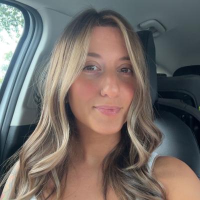 Portrait of creator ginasahm