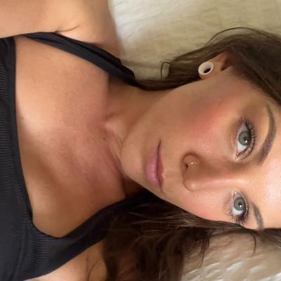 Portrait of creator elizaxmichele