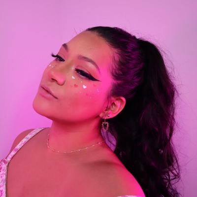 Portrait of creator heyy.sisterr