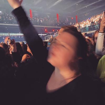 Portrait of creator loveandfoxes