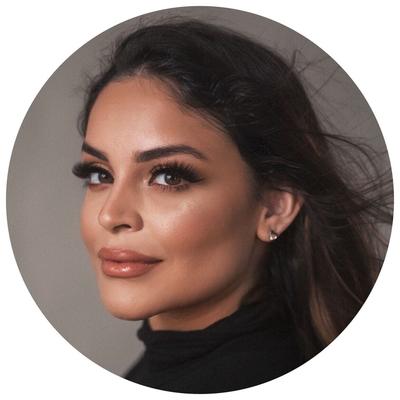 Portrait of creator anamiaabreu