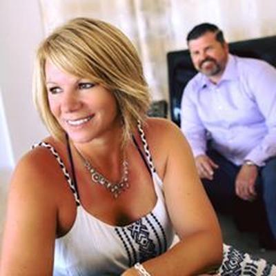 Portrait of creator debrakelleyhansen